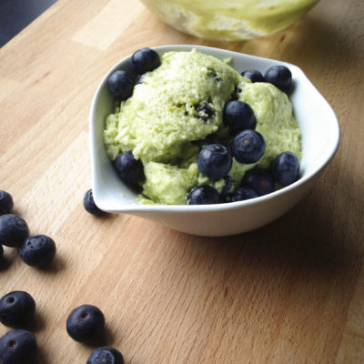 avo-lime berry mousse